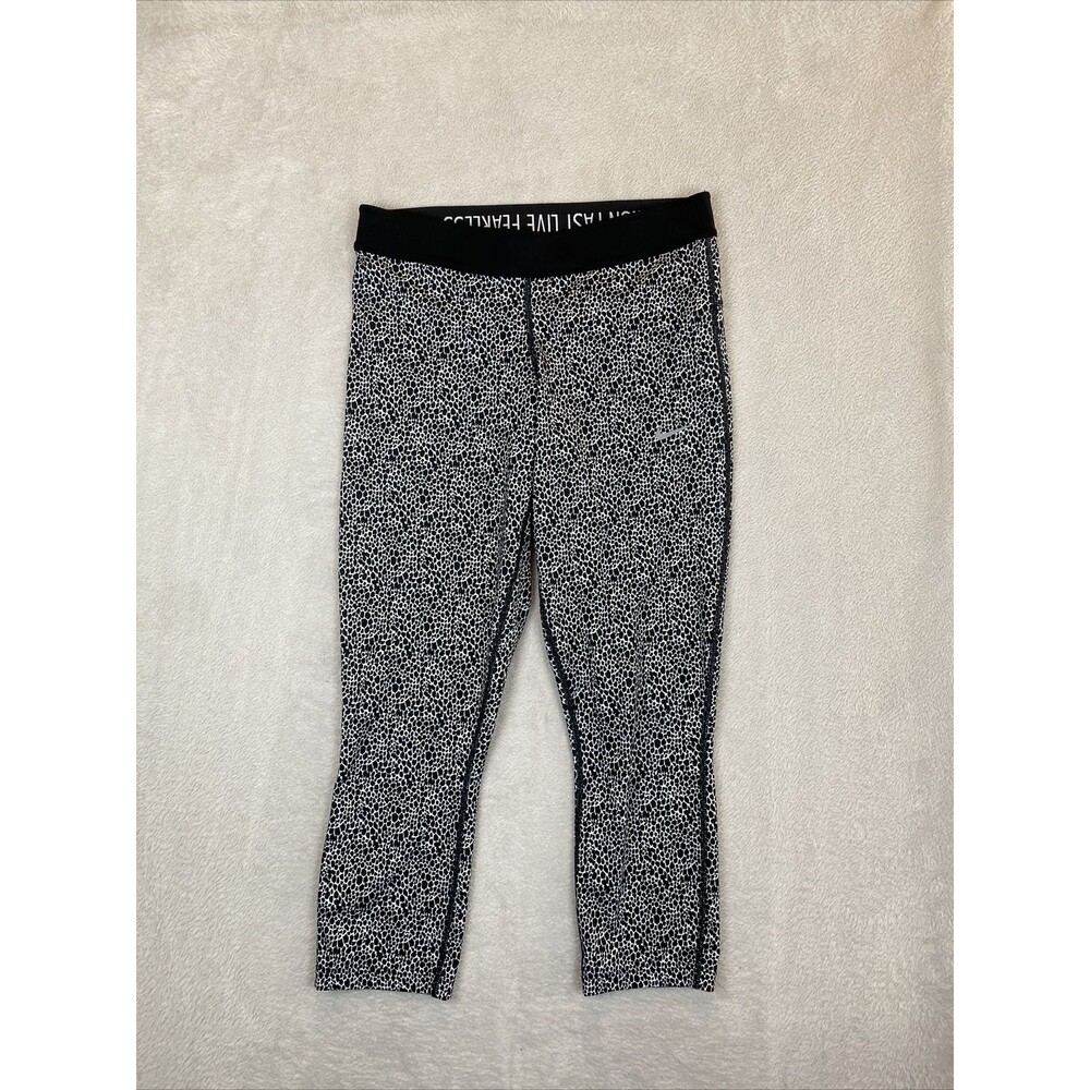 Nike Women’s Dri Fit Capri Cheetah Print Leggings Running Size Small Stretch
